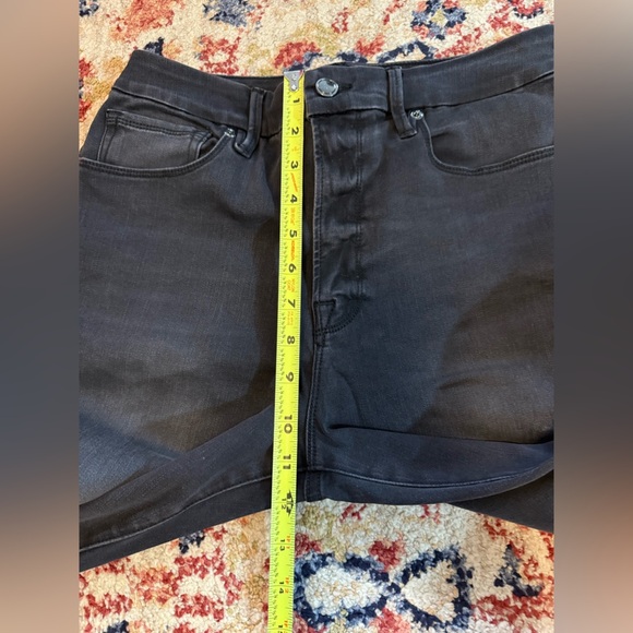 Good American Good Legs Crop Size 10/30 - Picture 5 of 7